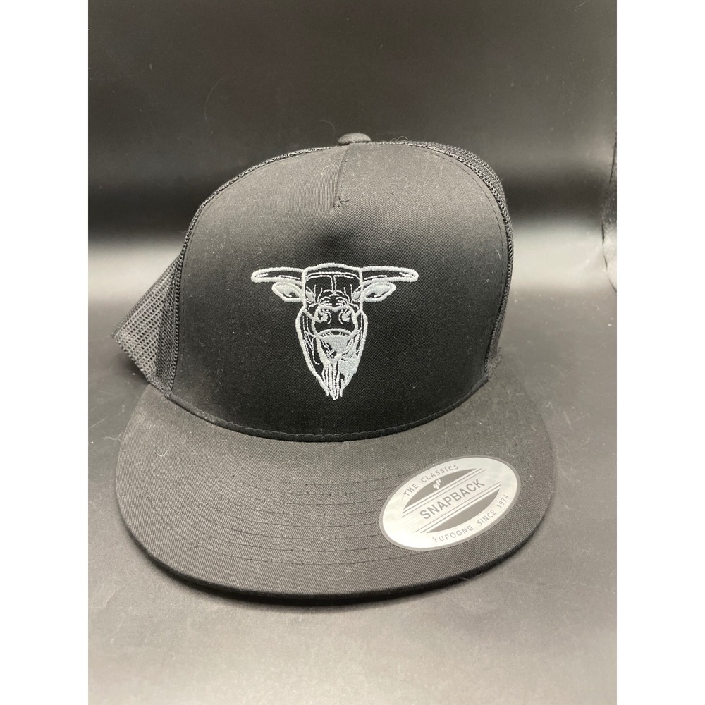 Yupoong The Classics Black Trucker Hat Bull Skull Snapback Mesh Cap Flat Brim